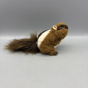 Folkmanis Puppets 2015 Realistic Mini Chipmunk Plush Finger Puppet Toy 5 inch
